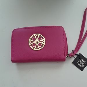 Wallet with Wristlet dark pink.